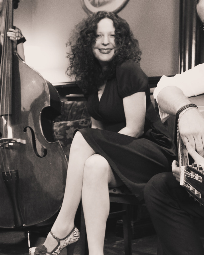 Sara Weis Music